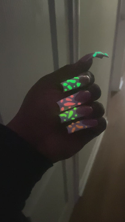 Confetti Splash (Glows in the Dark)